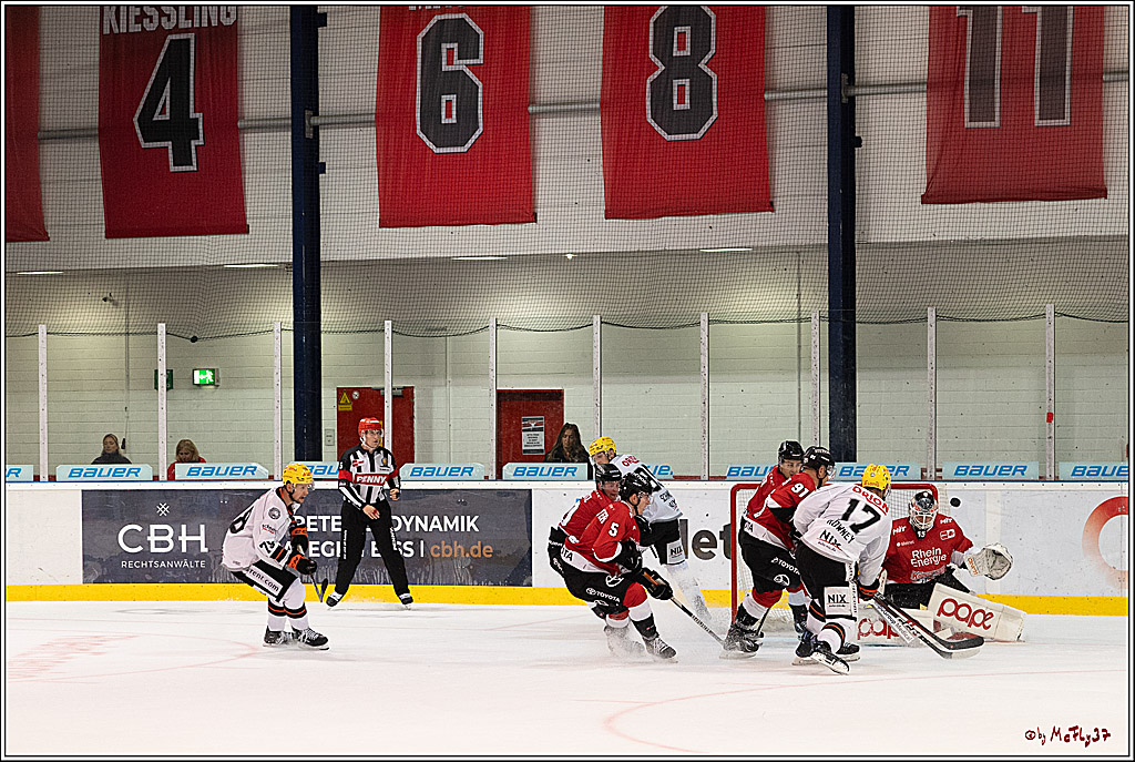 PENNY DEL 1. Testspiel Koelner Haie - Loewen Frankfurt; Koeln, 27.08.2023